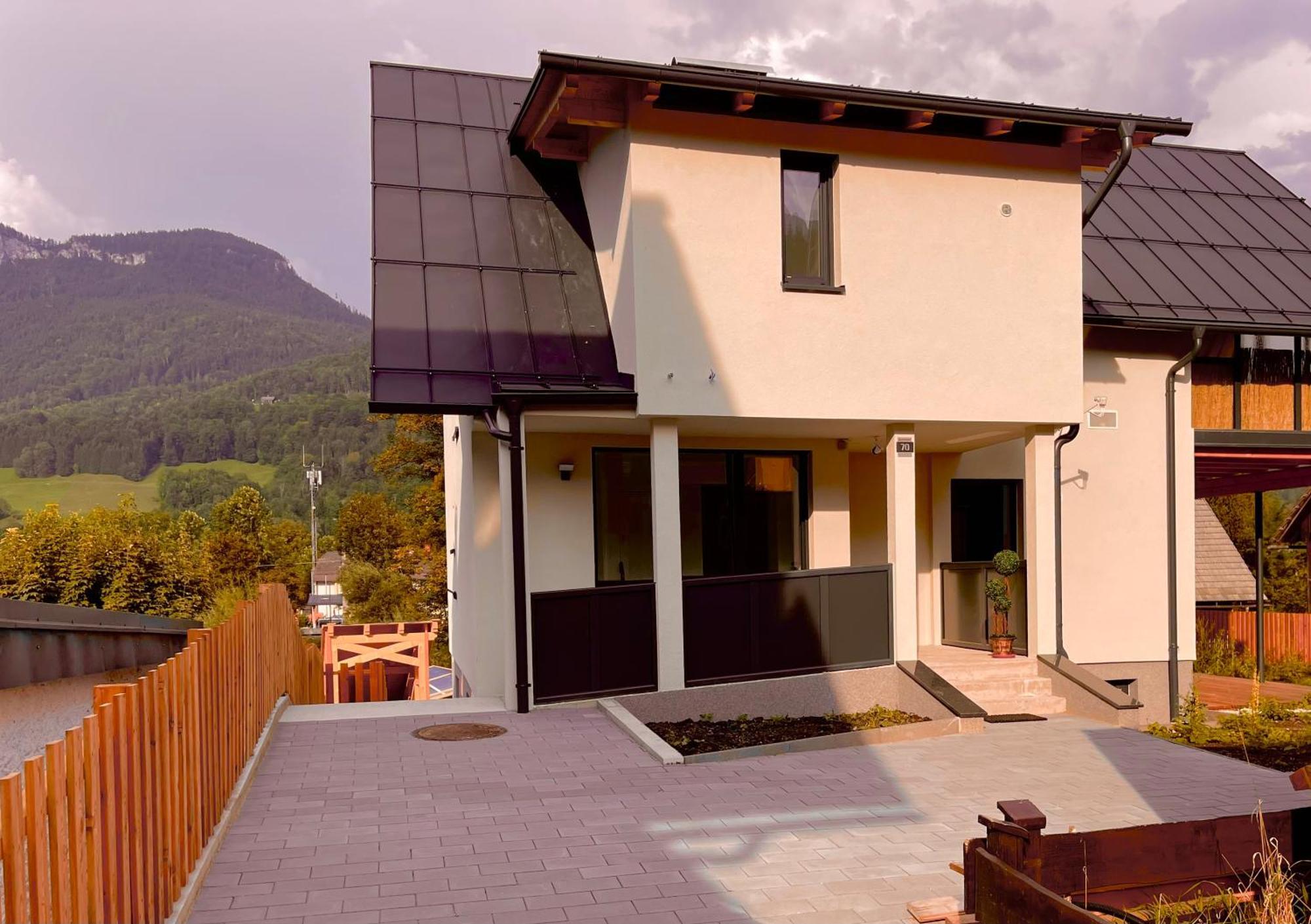 Mitzis Stubn Apartments - Bad Goisern - 24-Hour Self Check-In 外观 照片