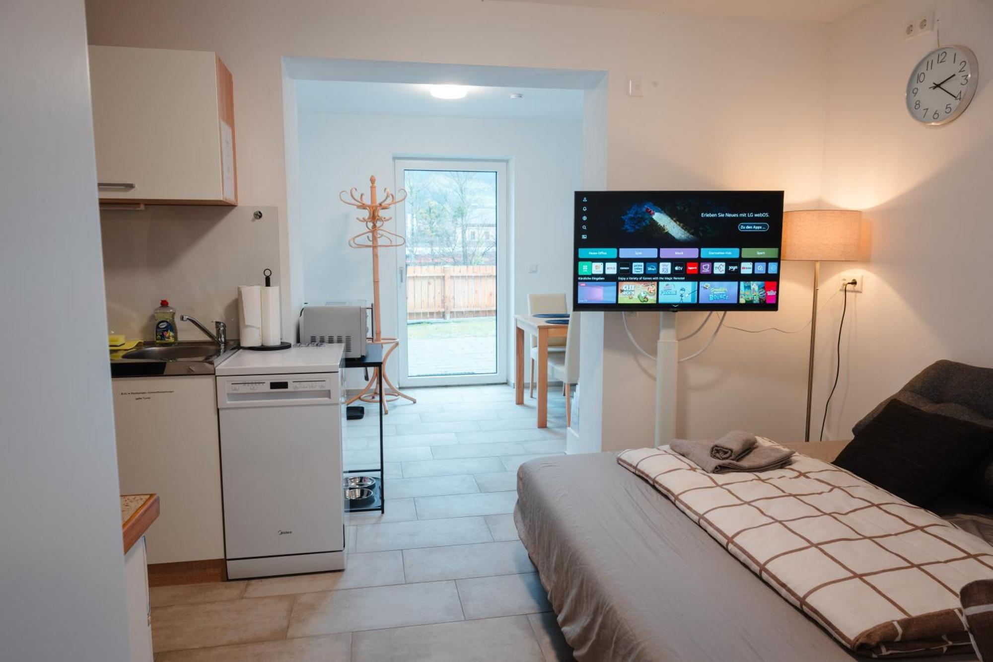 Mitzis Stubn Apartments - Bad Goisern - 24-Hour Self Check-In 外观 照片